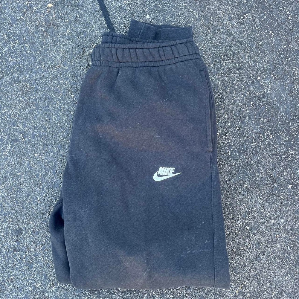 Y2K baggy Nike pants size L